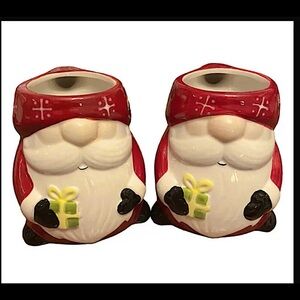 Santa Lot of 2 red and white Christmas coffee tea drinking Mugs 16 oz Each.